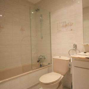 Girona Apartments Экстерьер фото