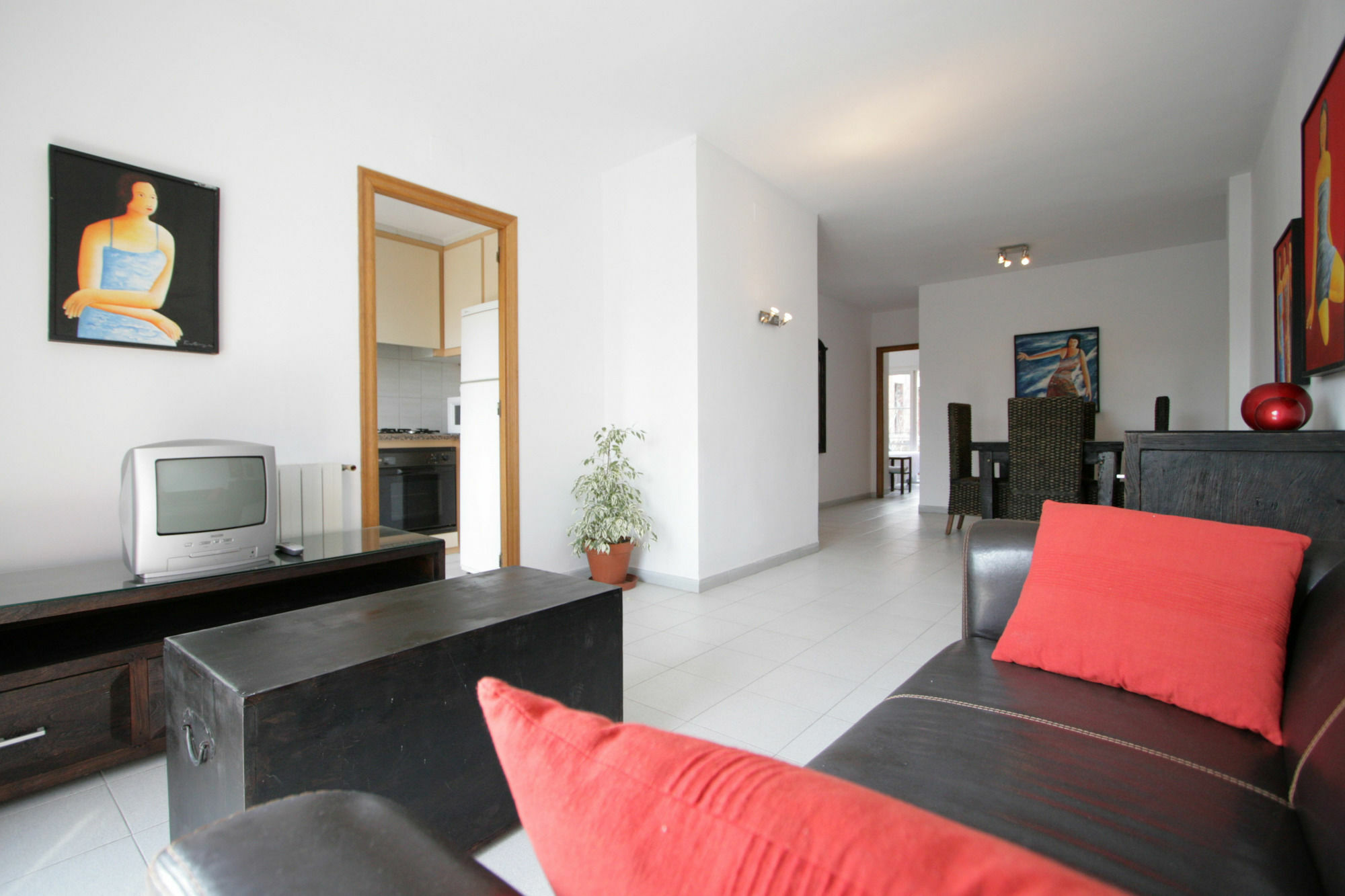 Girona Apartments Экстерьер фото